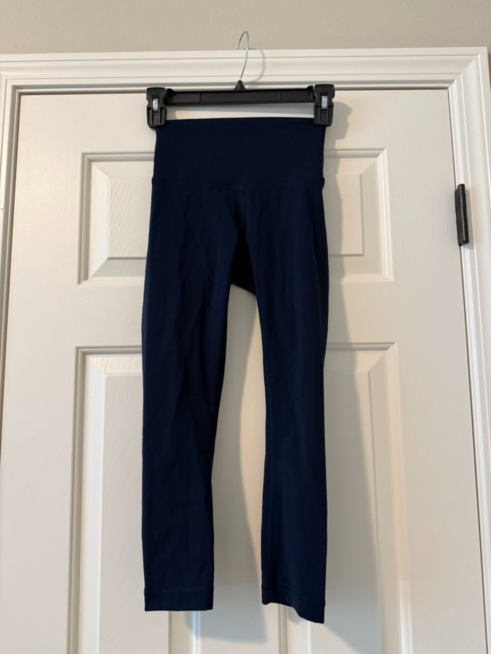 Lululemon Navy Blue High Rise Crop Leggings Size 2